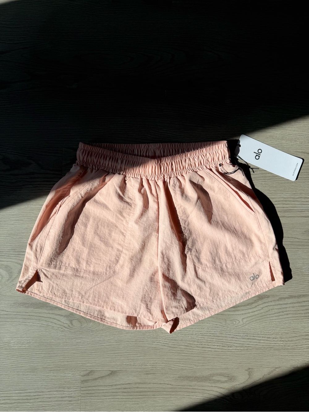 NWT ALO Yoga Alumni Shorts - Pink Quartz - Size XS
